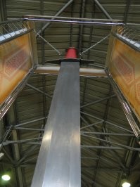 В Японии археологи нашли гигантский меч длиной в несколько метров