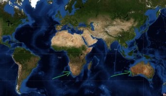 Смотрите внимательно!
1 фото - удар огромного метеорита вскользь, показано красной стрелкой, оставлена гигантская рытвина.
Зелёными стрелками помечено то что смыло волной - это южная часть южной Америки и южная часть Африки.
Дальше была смыта Австралия, волна обошла вокруг Земного шара и смыла южную часть северной Америки, потом северную часть Африки и почти дошла до восточного края Евразии, на последних фото отчётливо видны следы стекания воды.
Потоп был, а уж как его описали очевидцы - не наше дело.