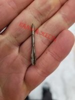 Если бомба не взорвалась - откуда СПЭЛ?



И что более важно - это не квадрокоптер, это пятитонная хрень 14 метров длиной и 4 шириной, скорость у Стрижа дозвуковая и потолок максимум 6 км. От Харькова до Калуги по прямой 500 км, от Калуги до Москвы 150 - и где бл.ядь наши ПВО?