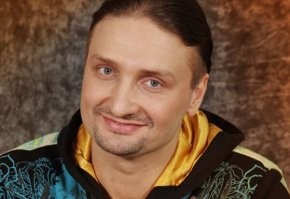 Проворная крыса стащила колье с бриллиантами