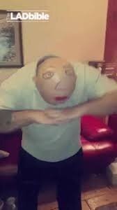 Удивительное преображение: стилист превратил бездомного мужчину в красавца