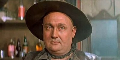 Рольф Хоппе памятен старшему поколению по ГДРовским вестернам, где он играл негодяев - "След сокола", "Белые волки".