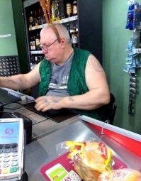 "Пакет нужен,фраер?"