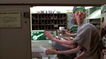 "Вместо этого стояли торговые автоматы, управляемые одним оператором"