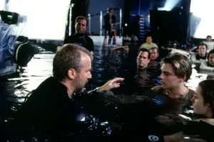 30 картинок для любителей странностей и абсурда