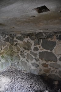 В Карелии заброшенный ледник.