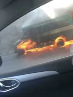 Ну, ДеЛореан сейчас сложно найти, я его понимаю