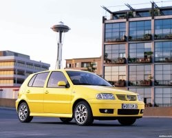 Нет жопа скорее Fiat Panda - перед Fiat Punto II, а вообще метили наверное в VW Polo!  Вообщем смесь хорька, барсука и штопора.  Разрабы взвесили все в головах и сделали Калину!