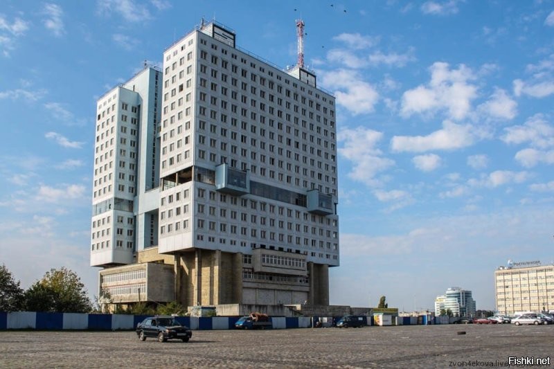 30 фото, запечатлевших архитектуру советского модернизма во всей ее холодной красе