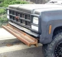 Ну всё равно же погнут об ЗАЗ-966...