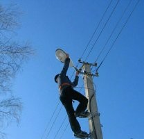 Фонарщики никуда не делись, просто фонари слегка изменились.