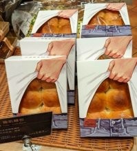 От, булки бы могли об играть по другому( . ) ))))