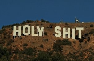 мне вот интересно, если бы этого вайнштейна родной братец не сдал как стеклотару ради бизнеса, то он бы и сейчас на свободе гулял и шкур топтал? ведь таких как он в голливуде вагон и тележка наберется.