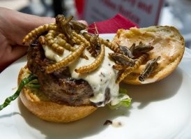 нормально всё работает, почините винду себе)))