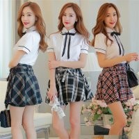 В Японии планируют поднять возраст сексуального согласия с 13 до 16 лет. Это предложение содержится в пакете дополнений и поправок к законам о сексуальных преступлениях, который одобрила рабочая группа министерства юстиции.

Нынешний возраст согласия в Японии - самый низкий среди развитых стран, в том числе стран "большой семерки", куда входит и Япония.

В большинстве этих стран возраст согласия установлен на уровне 14-16 лет.

В Германии и Италии, например, возраст согласия - 14 лет, во Франции и Греции - 15, в Британии и многих штатах США - 16. В России - тоже 16 лет.

В Японии, подняв возраст согласия, собираются оставить одно исключение: наказуемым не будет секс между людьми, которым не меньше 13 лет, и у которых разница в возрасте составляет не больше пяти лет - то есть, речь прежде всего о сексе между тинейджерами.

"Надо больше пить!" Как Япония пытается пополнять казну и поддерживать бизнес
Извиняйтесь как японец. Ведь такими должны быть все люди?
"Возраст сексуального согласия" - это возраст, с которого, как считается и установлено законом, человек может осознанно соглашаться на половые сношения. Соответственно, секс с человеком младше этого возраста является наказуемым деянием.

Среди других изменений, которые Япония готовится внести в свои законы о сексуальных преступлениях - криминализация сексуальной эксплуатации несовершеннолетних и расширение понятия "изнасилование".

Сейчас по закону жертва изнасилования в Японии должна доказать, что в отношении нее было применено насилие и запугивание, и что возможности сопротивляться у нее не было.

Это положение рабочая группа министерства юстиции менять не стала, но добавила другие критерии и обстоятельства, такие как действие одурманивающих веществ, неожиданное нападение и психологическое давление.

Кроме того, срок давности для подачи заявления об изнасиловании будет увеличен с 10 до 15 лет.

Представитель министерства юстиции Юсуке Асанума сказал журналистам, что эти дополнения к закону не помогут и не помешают жертвам изнасилования выигрывать суды, а просто позволят выносить более обоснованные приговоры.
 PS. А вы говорите высшая цивилизация...
Российские девочки отдыхают.