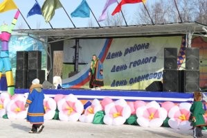 Народные праздники обычно заканчиваются так: