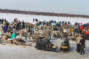 Народные праздники обычно заканчиваются так: