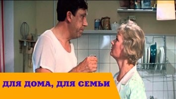 Любитель подкармливать пчёл зимой