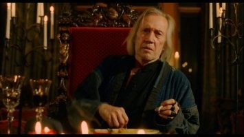 Давай, до свиданья: принца Гарри с супругой попросили съехать из королевского коттеджа