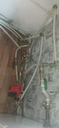 Я раньше думал, приколы такие... Пока не снял квартиру... Лично фоткал и плакал.