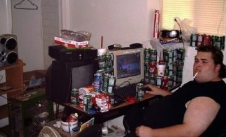 За твое чмошное изображение, я бы даже заплатил...Чисто из интереса! Но подозреваю, что то из этого стиля: