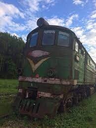 Вот их мне всегда жалко. У них была сила и бурная жизнь .