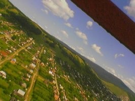 Кстати меня давно уже не угощают почему то,обидно даже 
Только мелких смотрю угощают..