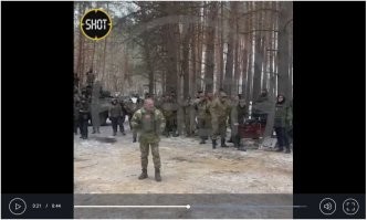 А кто это тогда во второй части Видео?