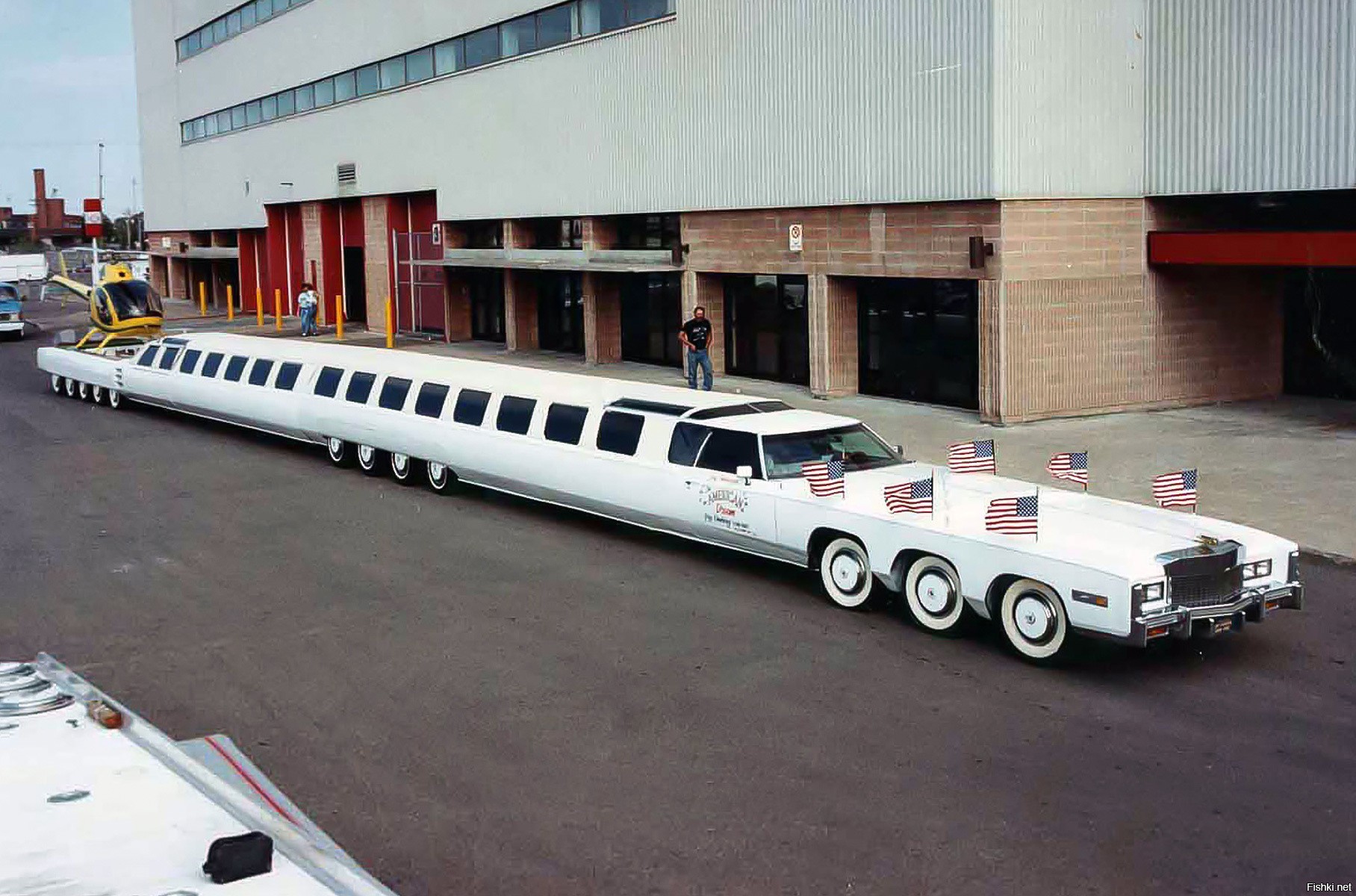 Самая длинная. Лимузин Джей Орберг.. Cadillac Eldorado 1976 самый длинный лимузин. Лимузин Американ Дрим. Лимузин 30 метров.