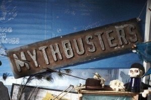 Сосиски обязательно надо варить перед употреблением, иначе...