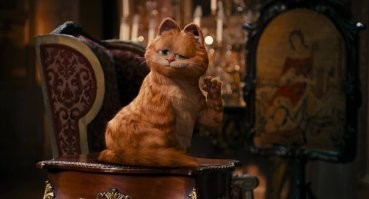 Гарфилда тоже (дублировал).