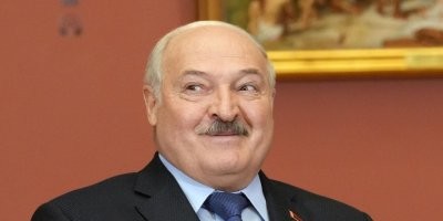 Я думаю он знает, как появились чипсы.