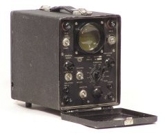 такой?
а дырочка снизу справа подойдёт?