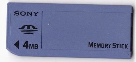 У меня есть Sony Memory Stick 4MB, шел в комплекте с камерой Sony DSC-F5.
Круть была немеряна.
Недавно проверял, работает.