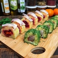 Не ищите здесь смысл. Здесь в основном маразм