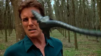 Почему Жан Клод Ван-Дамм отказался играть Джонни Кейджа в фильме "Смертельная битва"?