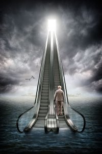 Интересно, что лестница в рай постепенно в фильмах и мультиках тоже превратилась в эскалатор