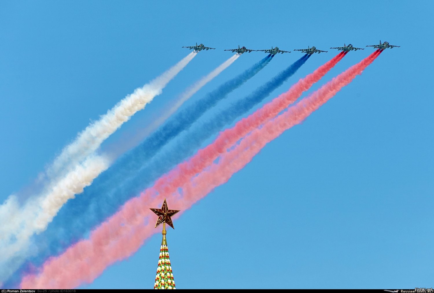 День победы в небе праздничный