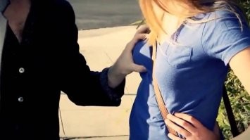 Это же сколько женщина заработать может за день? 
 И не хочет...