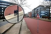 А можно поподробней об этой фотке?