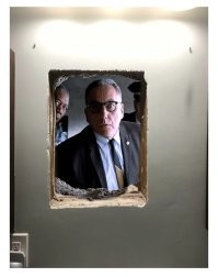Заключенные прокопали туннель на волю зубной щеткой, чтобы поужинать