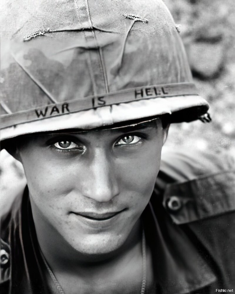 В каком смысле "неизвестный американский солдат"? Солдата звали Ларри Уэйн Чаффин, на момент фото ему было 19 лет, фото сделано во Вьетнаме.