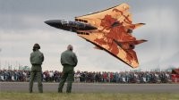 Какой убогий фотожоп, даже не удосужились по контуру самолёт вырезать...