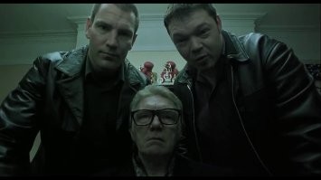 В США два подростка попытались угнать авто, но спасовали перед механической коробкой передач