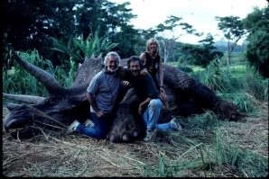 Эээ... А где здесь Сэм Нил?