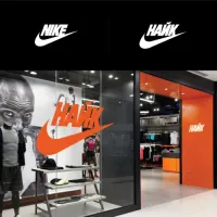 Мне немножко минусов натыкали, но наверное не поняли, что имел ввиду. Нашел по первой ссылке кучу примеров. И многие удачные. 
Но вот Найки - прекрасный пример, что хрен ты сделаешь нормально в некоторых случаях.