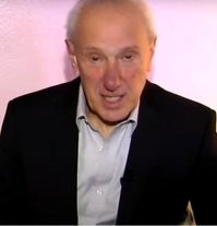 на байдена похож, не?