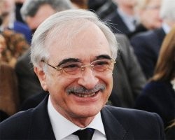 Порвать очко на немецкий флаг этому азервативу. И ссаными тряпками послать йухан в его ипаный аул. А сначала выипать главного азерватива. Того что в Москве.  Чтоб он приструнил соих овцеиопоФФ.