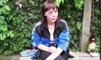 Для меня водка выглядит так  и я не понимаю романтизации алкоголизма и наркомании.