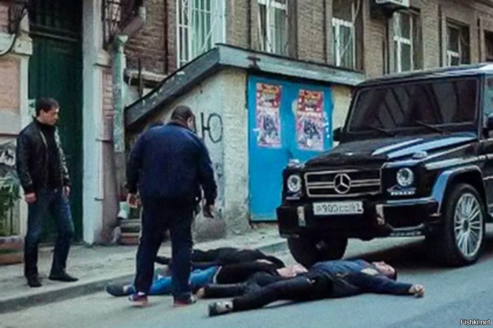 Эти уже уволились